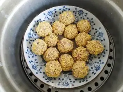 Make Yellow rice pellets step 12