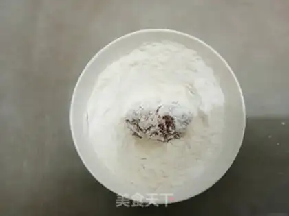 Make Chicken leg with shrimp sauce step 5