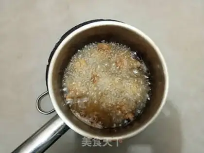 Make Chicken leg with shrimp sauce step 7