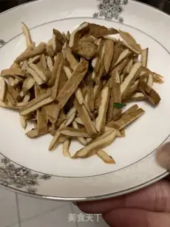 Make Garlic tea and fried meat step 2