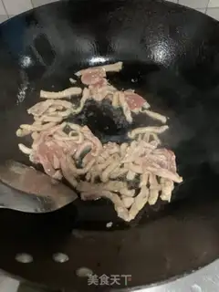 Make Garlic tea and fried meat step 3