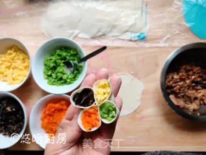 Make Four-Girl dumplings step 8