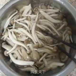 Make Scrambled mushrooms step 0