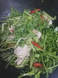 Make Celery fried chicken chest step 4