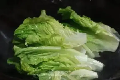 Make Garlic lettuce step 4
