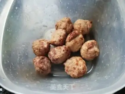 Make Chickenball belt soup powder step 1