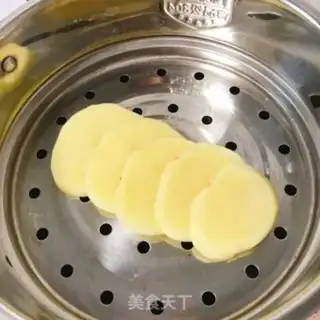 Make Mashed mashed potatoes step 1