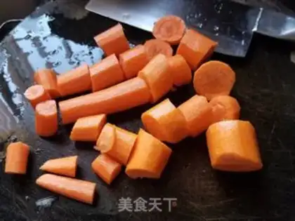 Make Apple carrots and snow soup step 2