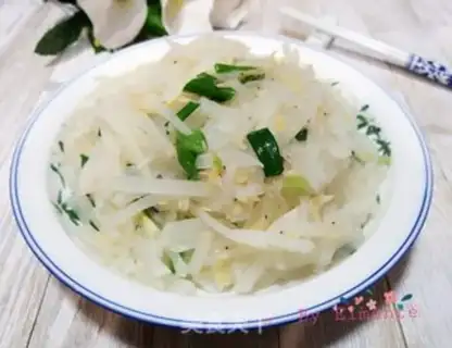 Make Shrimp skin and radish step 7
