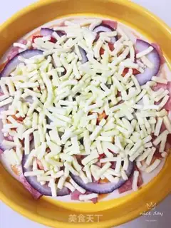 Make Hand-held bacon pizza step 7