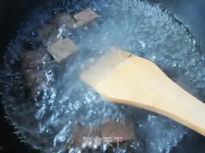 Make Garlic fried duck blood step 1