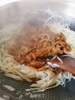 Make Roach and beef step 8