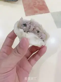 Make A radish meat bun step 17