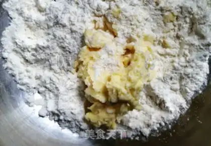 Make Blueberry Mountain step 3