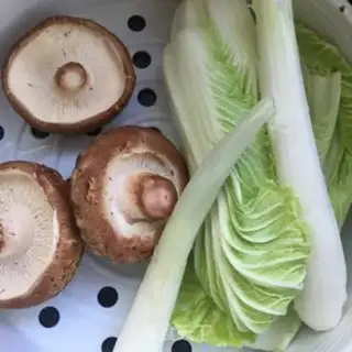 Make Spinach mushroom soup step 0