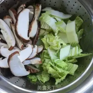 Make Spinach mushroom soup step 2