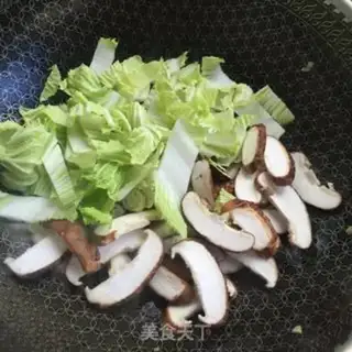 Make Spinach mushroom soup step 5