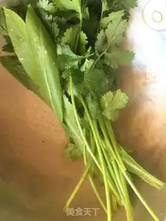 Make Hand grab cake step 9