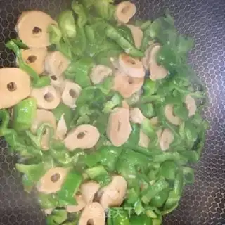 Make Skin peppers and chickens step 1