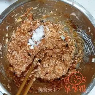 Make Cinnamon lion head step 3
