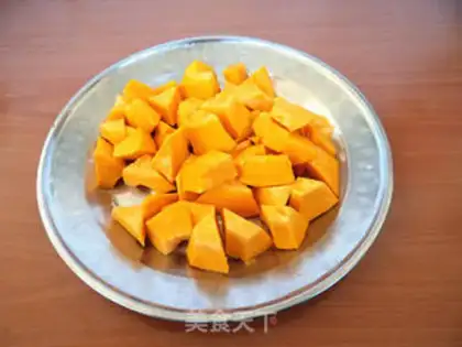 Make Pumpkin silver ears step 2