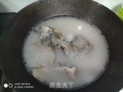 Make Pork bone soup step 1