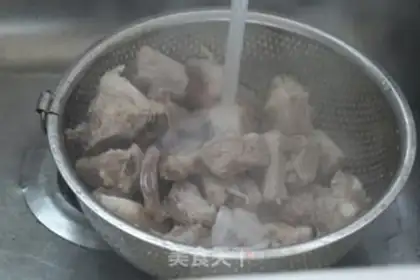 Make Mountain medicine and bone soup step 2