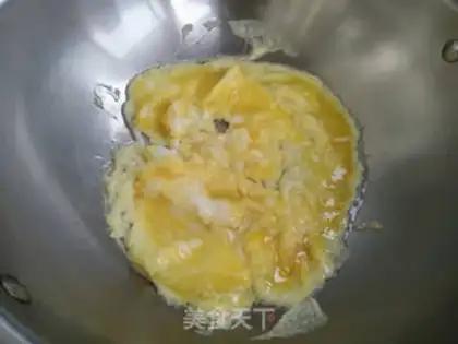 Make Mocked eggs with bitter gourds step 4
