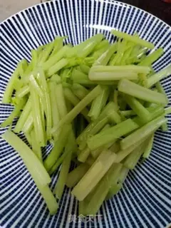 Make Celery with black moor step 1