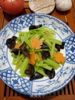 Make Celery with black moor step 7