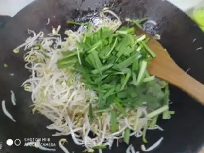 Make Bean sprouts step 2
