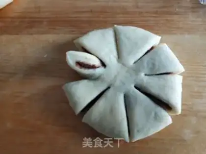 Make Bean and sand, bread step 17