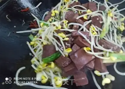 Make The bean sprouts burn duck blood step 3