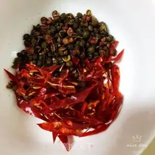 Make Spicy peanut rice step 5