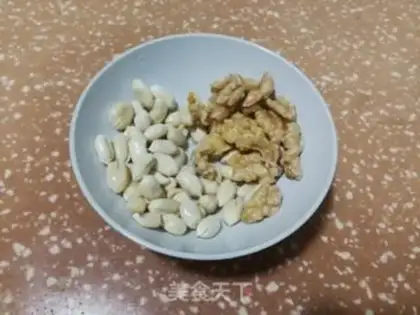 Make Peanut walnuts step 2