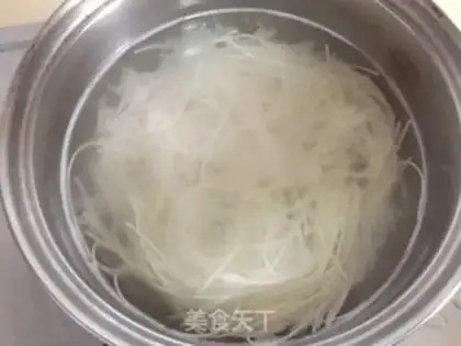 Make Weenie veggie noodles step 0