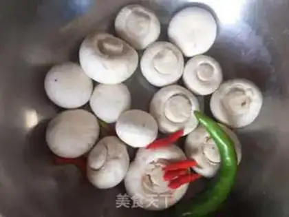 Make Snack and fried meat step 0