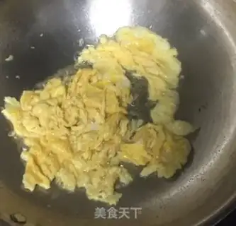 Make Duck egg fried rice step 1