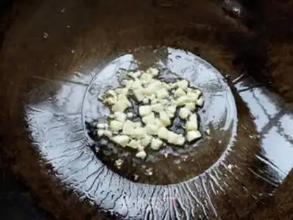 Make Sacked ham and egg fried rice step 3