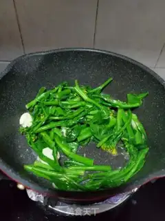 Make Egg-cooked powder step 5