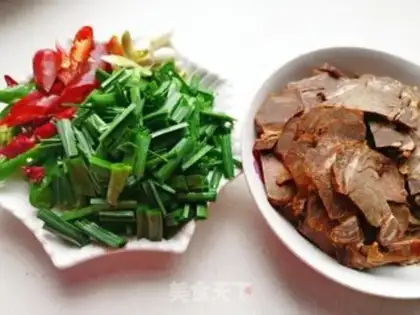 Make Garlic beef step 1