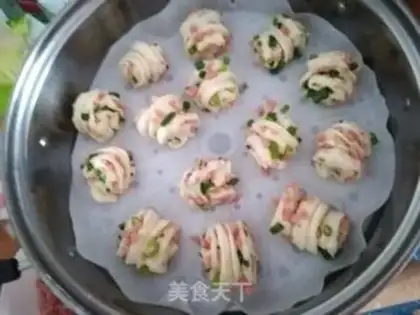 Make Lunch rolls step 13