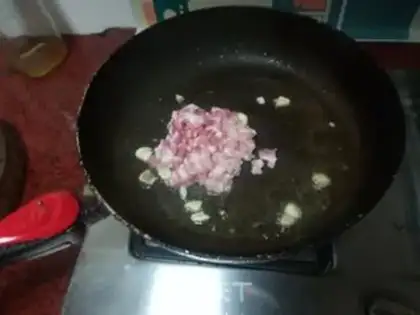 Make Abalone sauce noodles step 3