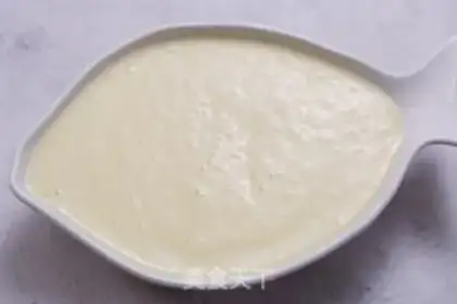 Make Low-fat yogurt cake step 3