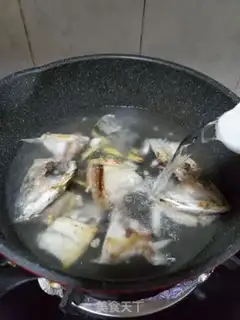 Make Fish soup step 2