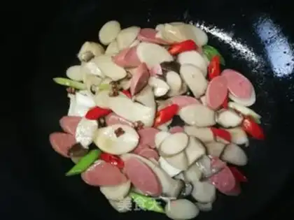 Make Apricot and ham sausage step 9