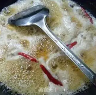 Make Chestnut black-mucked chicken step 8