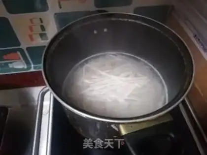 Make Abalone sauce noodles step 11