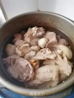 Make Tea mushrooms, duck soup step 5