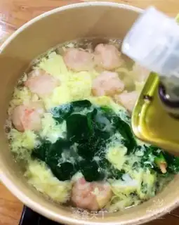Make Shrimpball spinach egg soup step 7